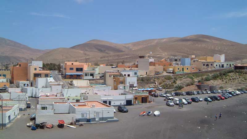 Ajui